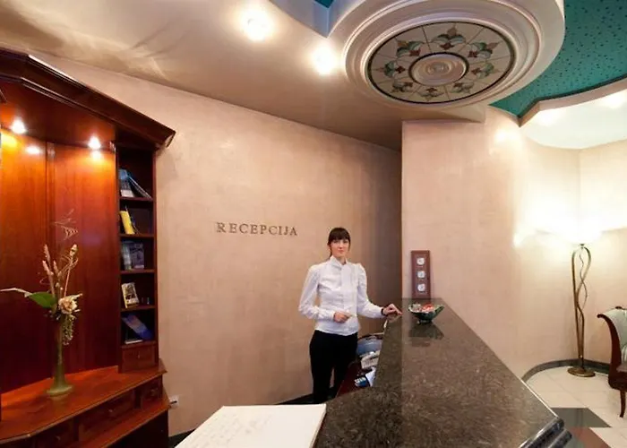 Eminent Ποντγορίτσα