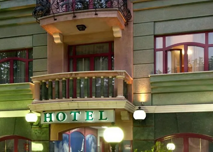 Ξενοδοχείο Eminent