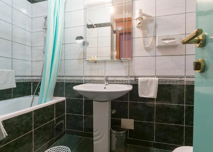 Eminent Ξενοδοχείο 3*