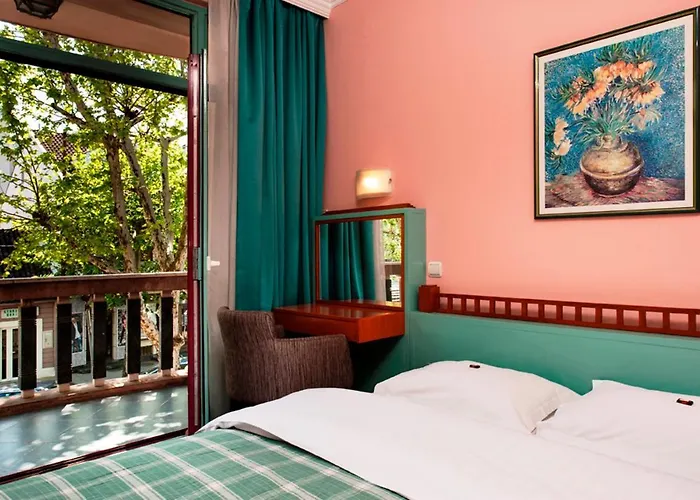 Eminent Ξενοδοχείο Ποντγορίτσα