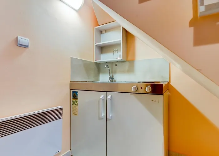 Eminent Ξενοδοχείο Ποντγορίτσα