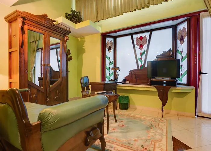 Eminent Ξενοδοχείο 3*