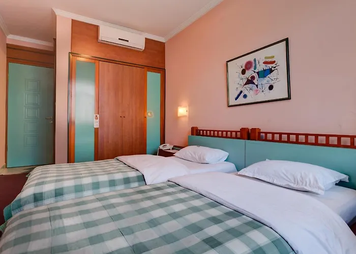 Eminent Ξενοδοχείο Ποντγορίτσα