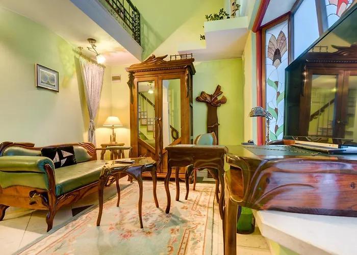 Eminent Ξενοδοχείο