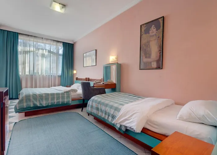 Eminent Ποντγορίτσα